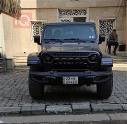 جیپ گلادیەتەر
